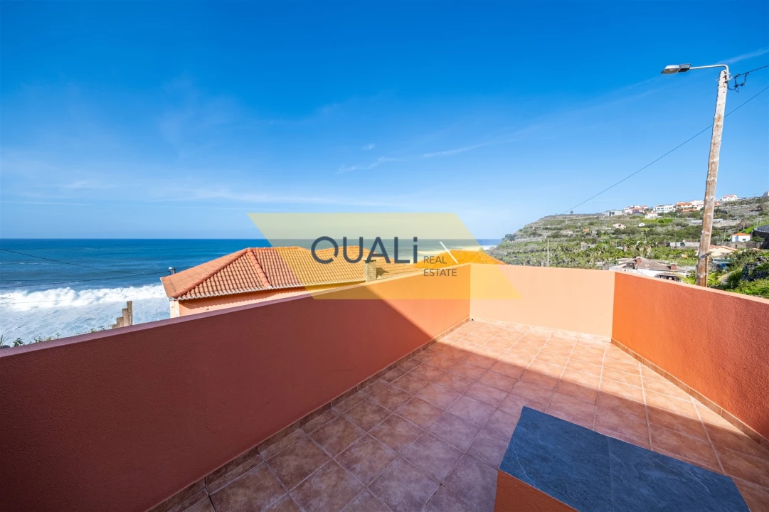 Moradia T3 para Venda em Ponta Delgada Foto 11