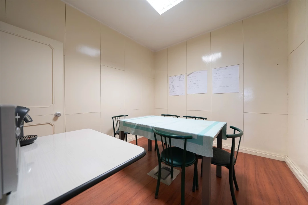 Armazém para Venda em Moreira de Conegos Foto 7