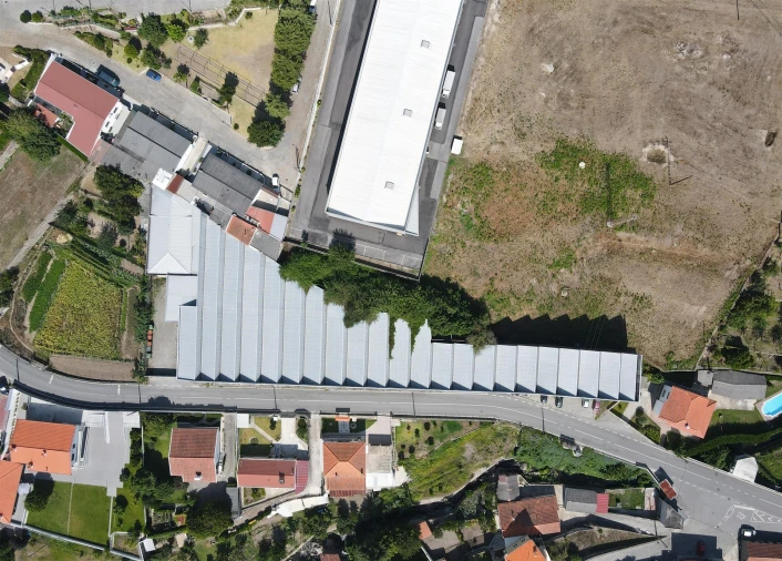 Armazém para Venda em Moreira de Conegos Foto 11