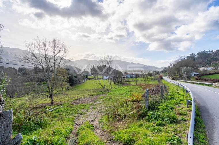 Terreno para Venda em Valbom (São Pedro), Passô e Valbom (São Martinho) Foto 9