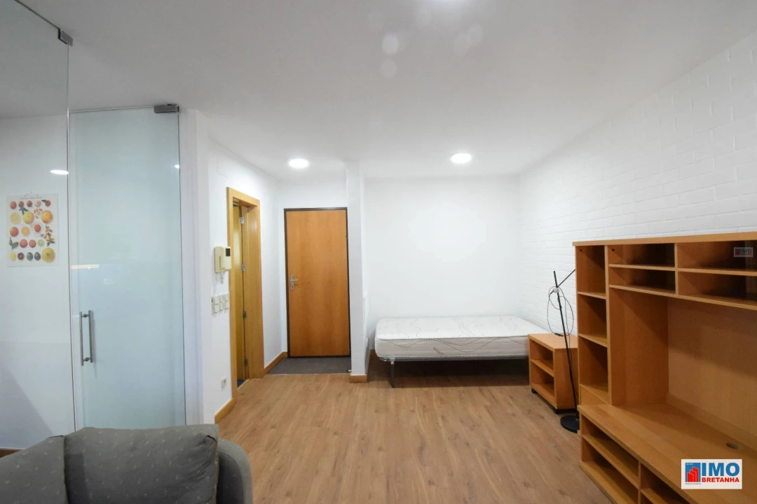 Apartamento T1 para Arrendamento em Covilhã e Canhoso Foto 9