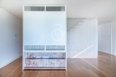 Moradia T4 para Venda em Alcantara