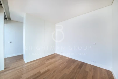 Moradia T4 para Venda em Alcantara