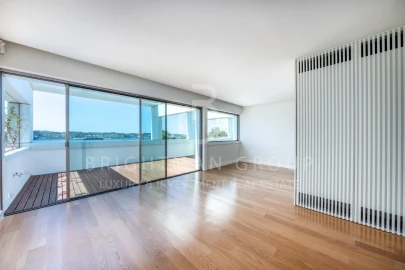 Moradia T4 para Venda em Alcantara