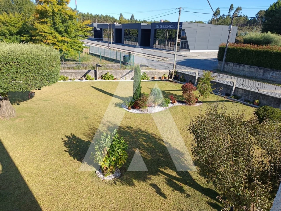 Moradia T3 para Venda em Fragoso Foto 12