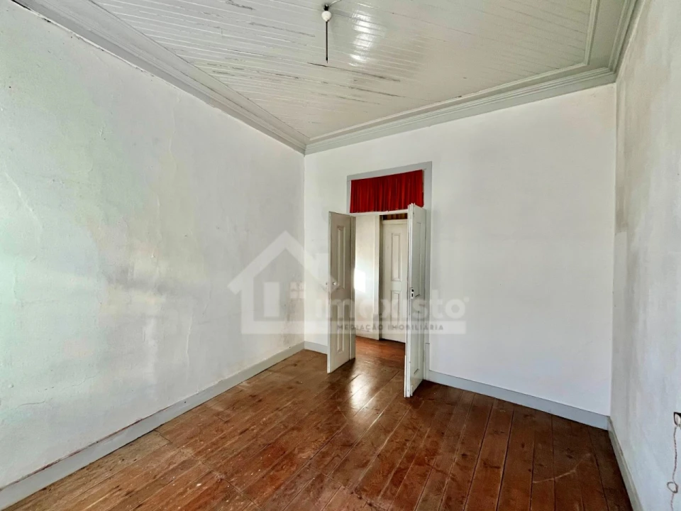 Prédio para Venda em Figueiró dos Vinhos e Bairradas Foto 10