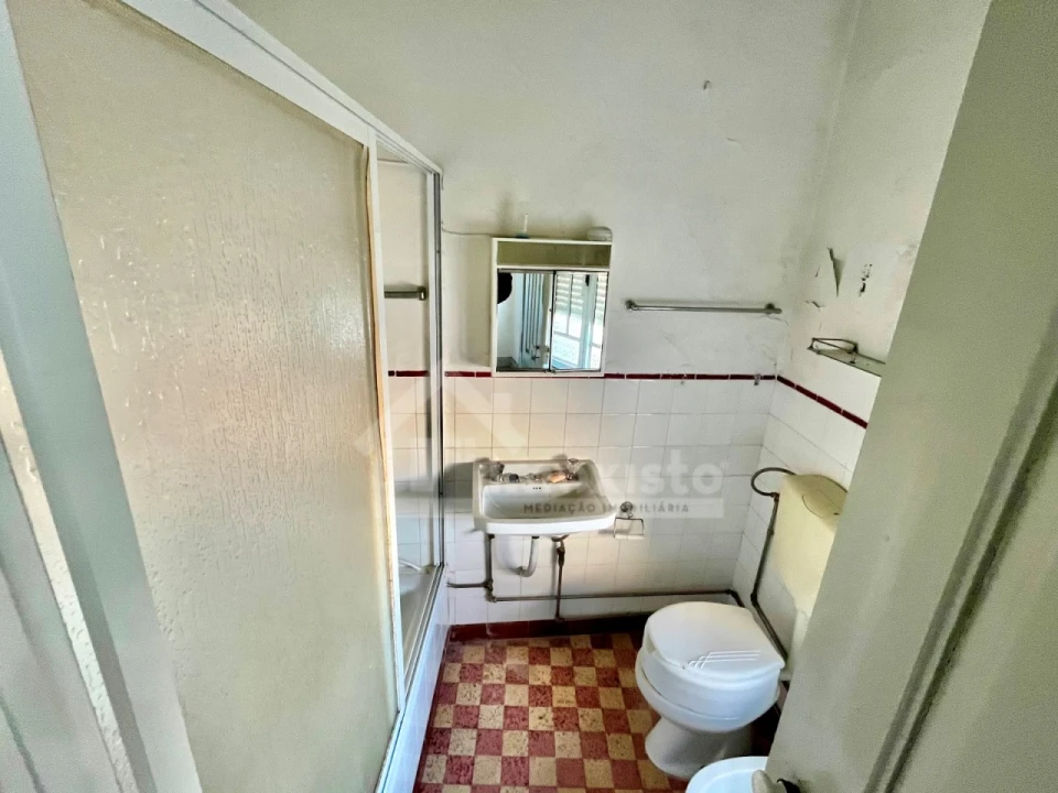 Prédio para Venda em Figueiró dos Vinhos e Bairradas Foto 15