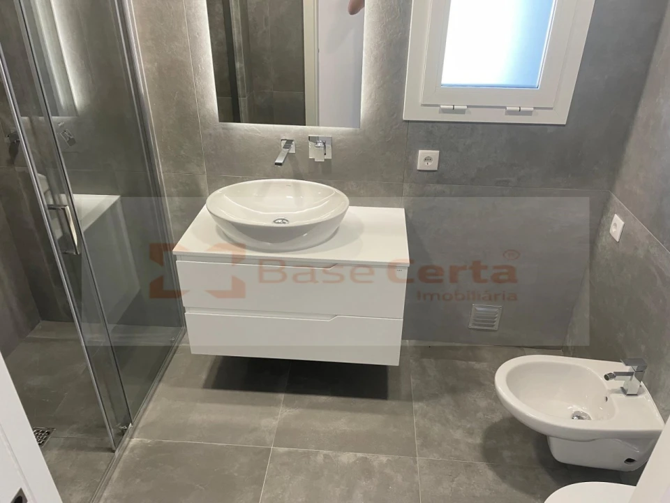 Apartamento T3 para Venda em Alverca do Ribatejo e Sobralinho Foto 16