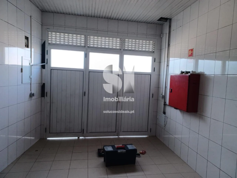 Negócio para Venda em São Miguel de Poiares Foto 2