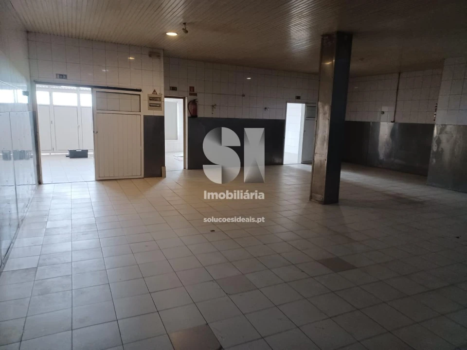 Negócio para Venda em São Miguel de Poiares Foto 3