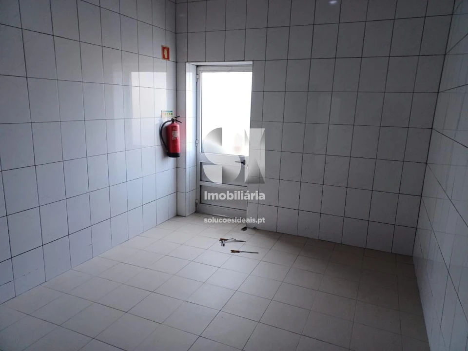 Negócio para Venda em São Miguel de Poiares Foto 11