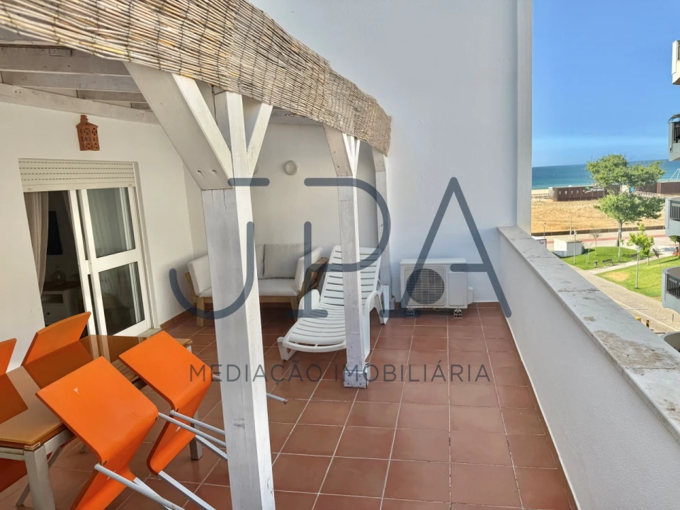 Apartamento T2 para Arrendamento férias em Monte Gordo Foto 1