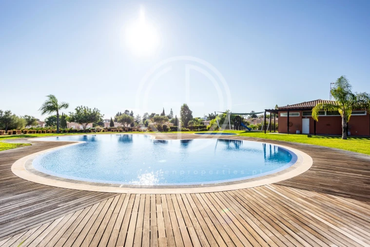 Moradia T3 para Venda em Lagoa e Carvoeiro Foto 9