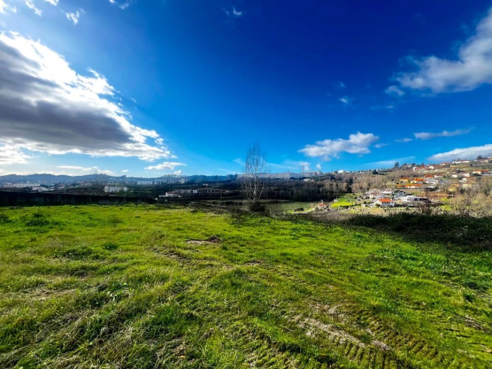 Terreno para Venda em Amarante (São Gonçalo), Madalena, Cepelos e Gatão Foto 4