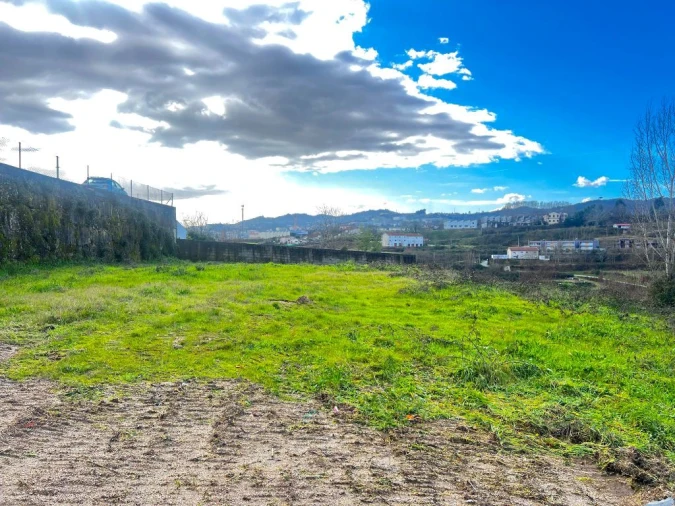 Terreno para Venda em Amarante (São Gonçalo), Madalena, Cepelos e Gatão Foto 9