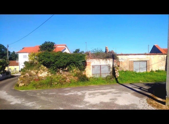 Moradia T0 para Venda em Nossa Senhora da Piedade Foto 2