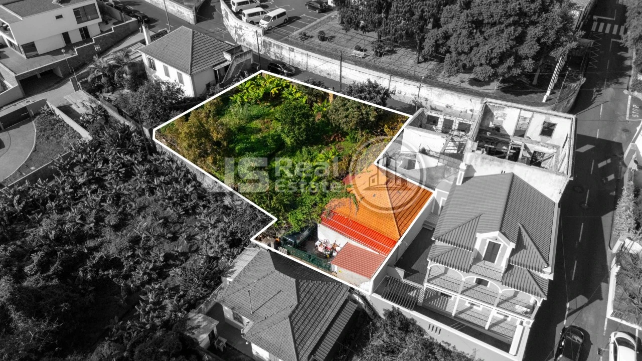 Moradia T2 para Venda em Santo Antonio Foto 1
