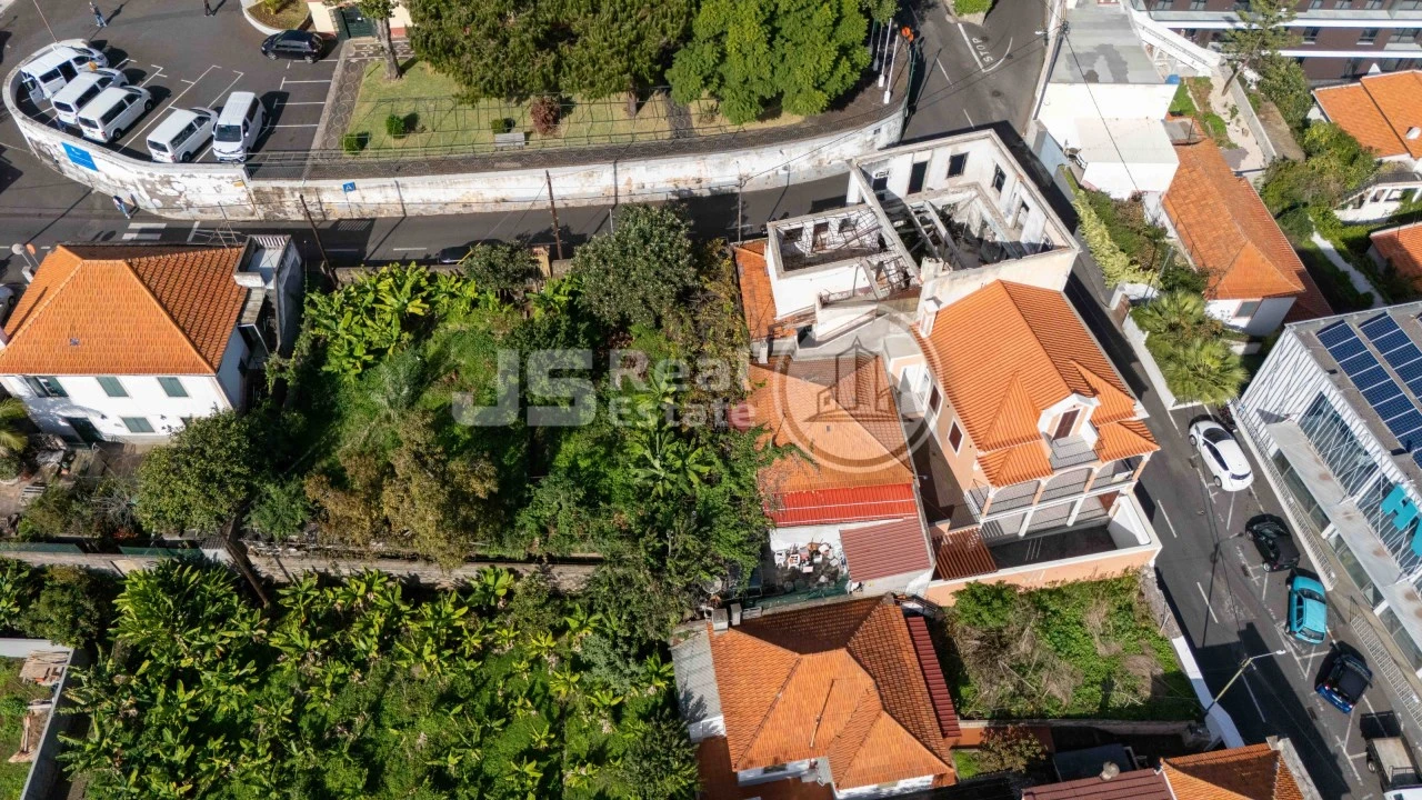 Moradia T2 para Venda em Santo Antonio Foto 6