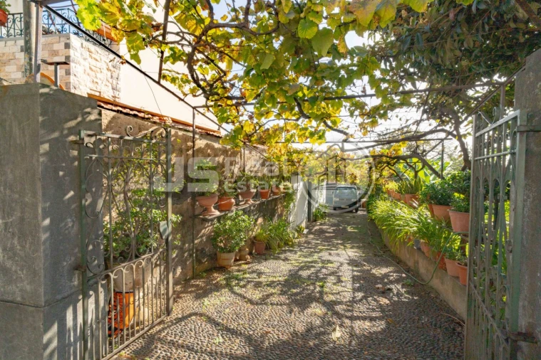 Moradia T2 para Venda em Santo Antonio Foto 15