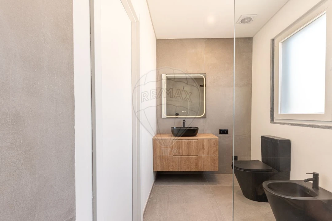 Moradia T3 para Venda em Algueirão-Mem Martins Foto 14