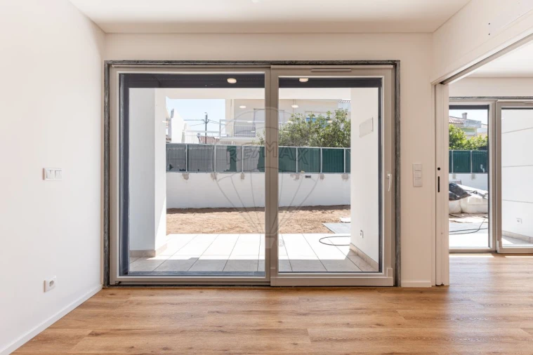 Moradia T3 para Venda em Algueirão-Mem Martins Foto 6