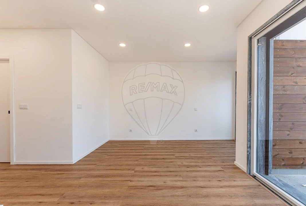 Moradia T3 para Venda em Algueirão-Mem Martins Foto 17