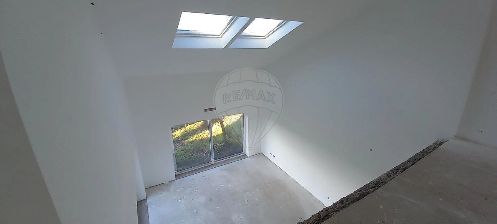 Moradia T3 para Venda em Graça Foto 5