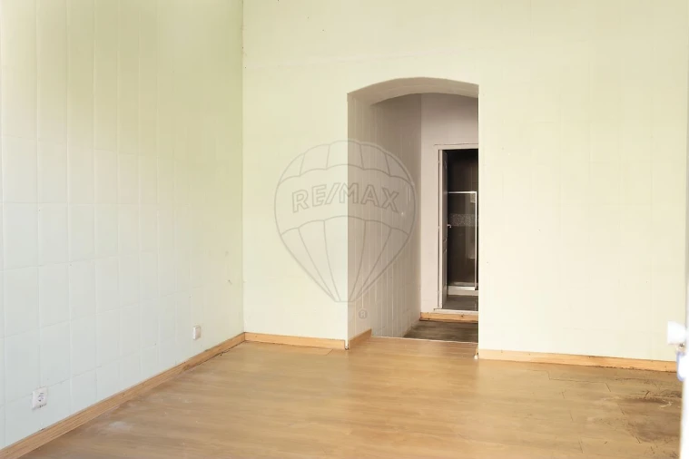 Moradia T5 para Venda em Grijó e Sermonde Foto 17