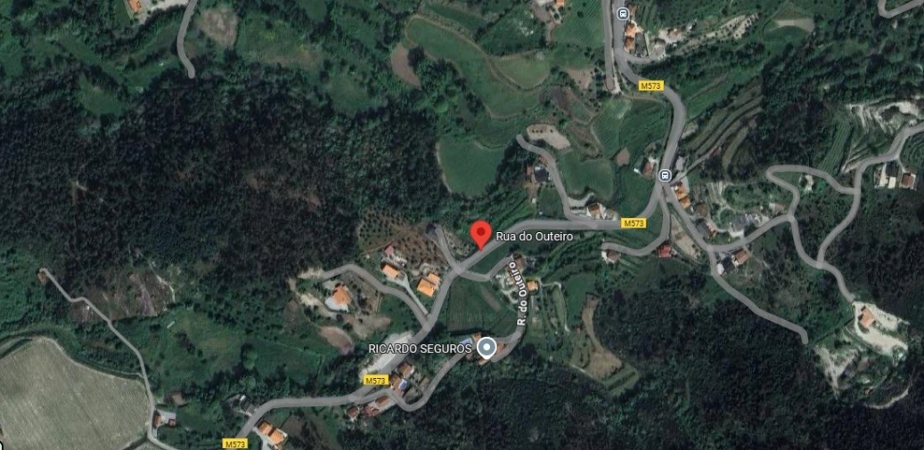 Moradia T3 para Venda em Maiorga Planta 1