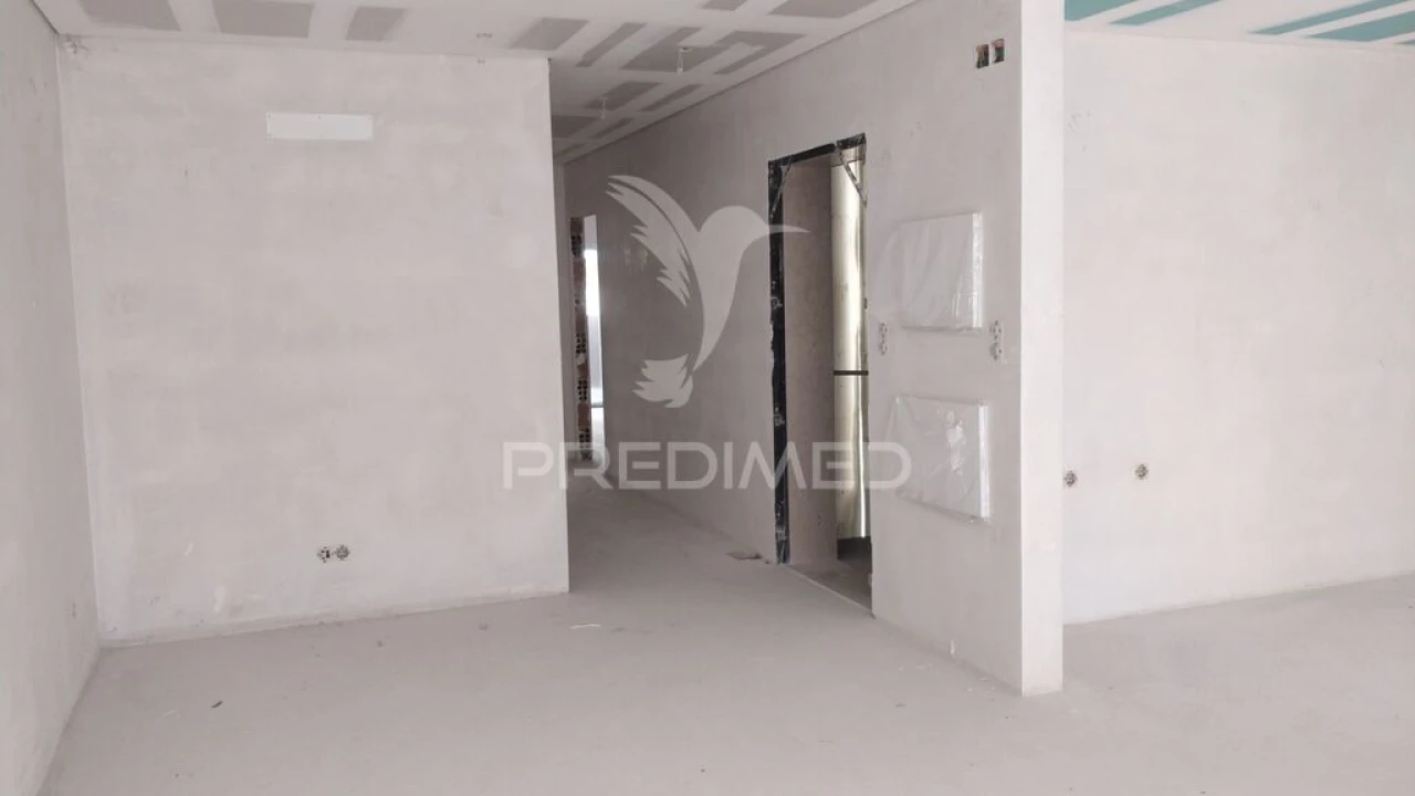 Apartamento T3 para Venda em Corroios Foto 2