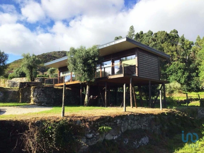 Moradia T2 para Venda em Gondoriz