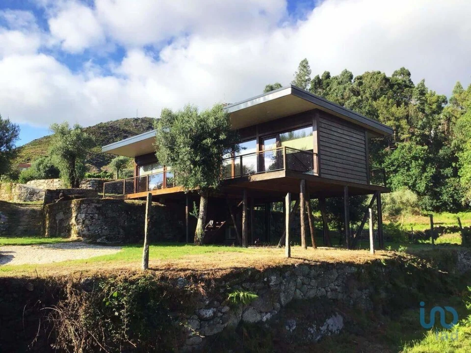 Moradia T2 para Venda em Gondoriz Foto 1