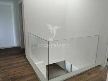 Moradia T4 para Venda em Corroios