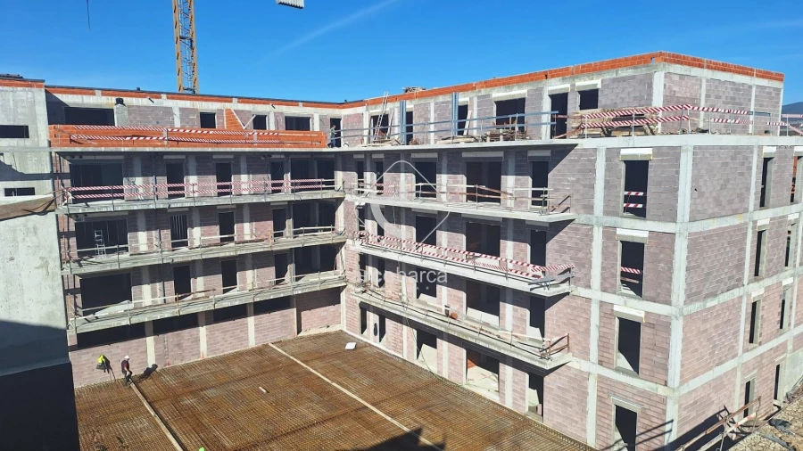 Apartamento T3 para Venda em Correlhã Foto 10