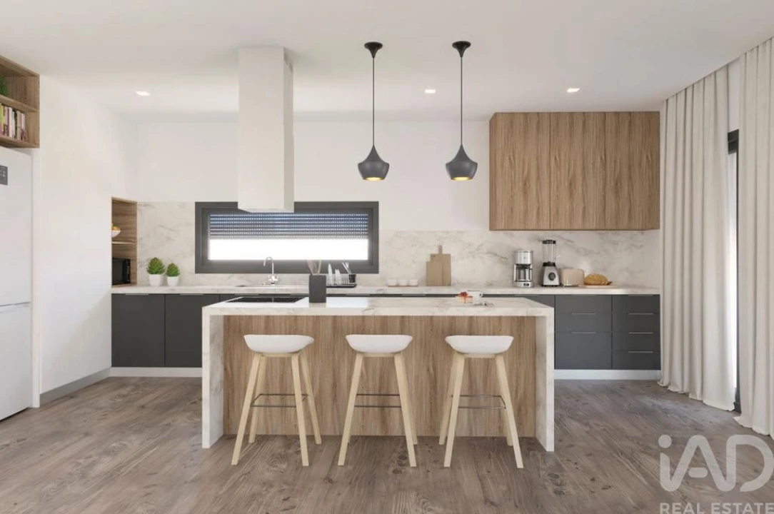 Moradia T4 para Venda em Atouguia da Baleia Foto 14