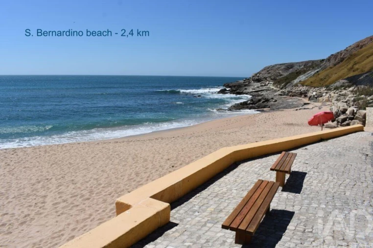 Moradia T4 para Venda em Atouguia da Baleia Foto 18