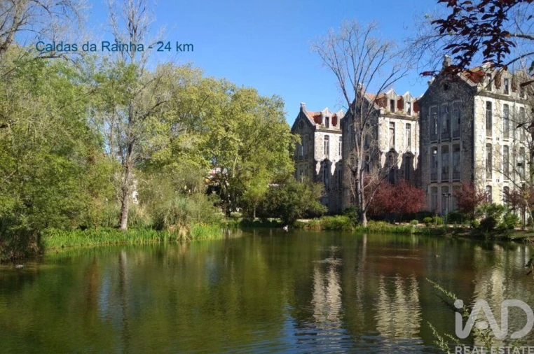 Moradia T4 para Venda em Atouguia da Baleia Foto 28