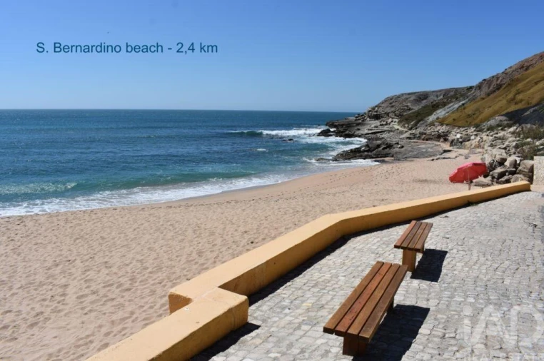 Moradia T4 para Venda em Atouguia da Baleia Foto 21