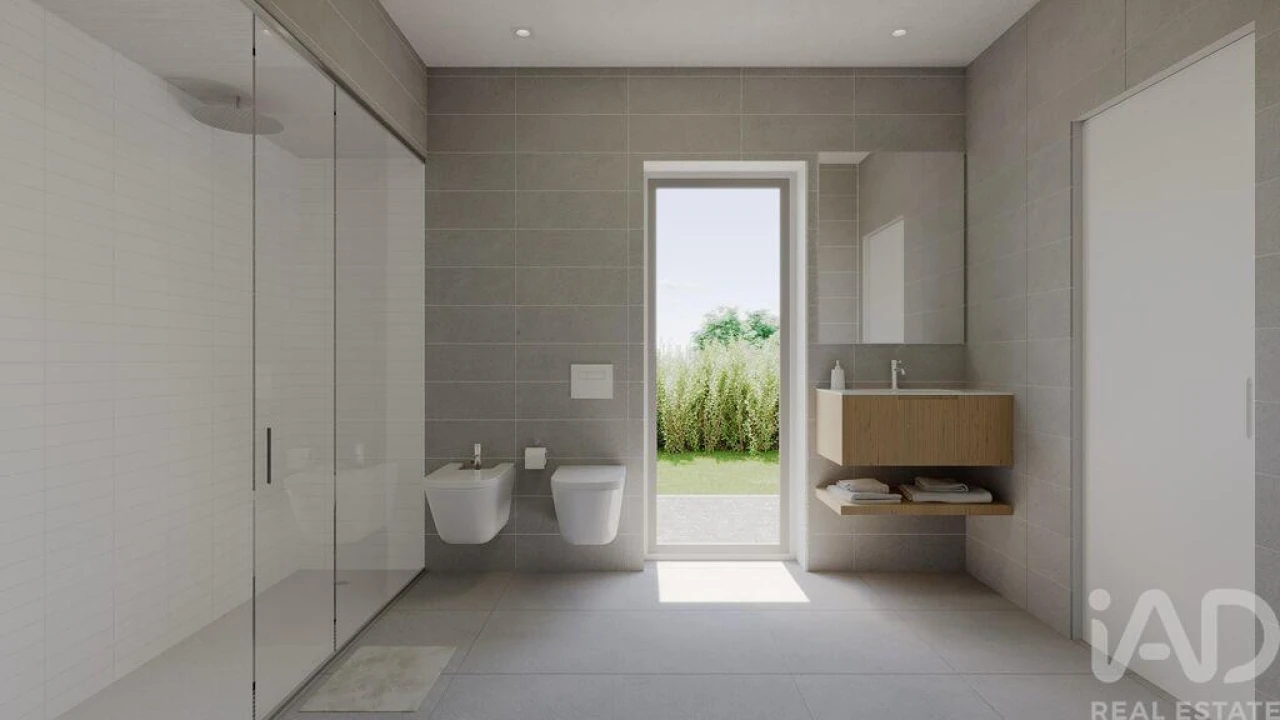 Moradia T4 para Venda em Atouguia da Baleia Foto 20