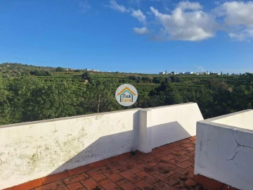 Moradia T3 para Venda em Faro (Sé e São Pedro)