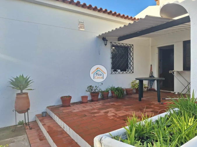 Moradia T3 para Venda em Faro (Sé e São Pedro) Foto 9
