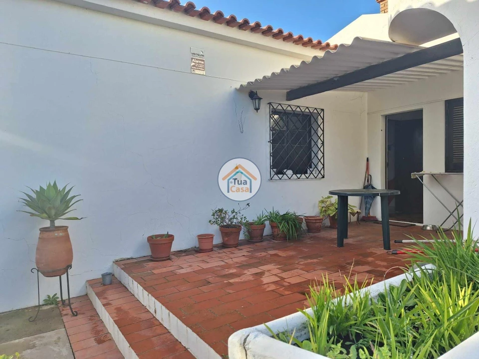 Moradia T3 para Venda em Faro (Sé e São Pedro) Foto 9