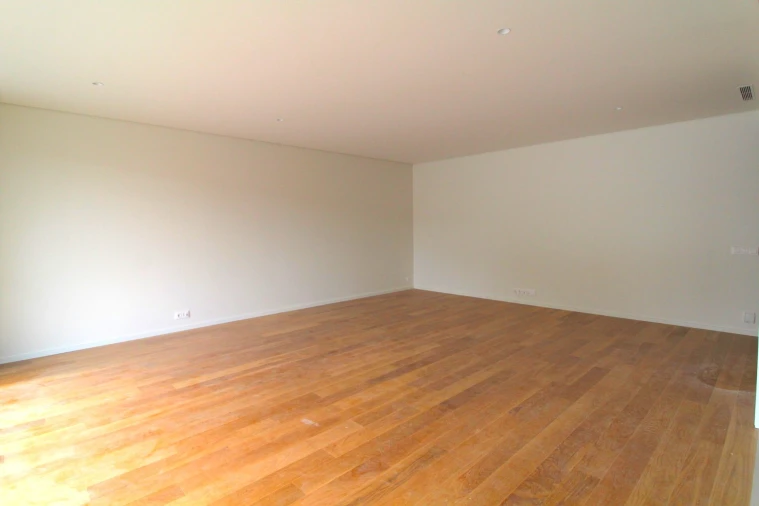Apartamento T4 para Venda em Azurem Foto 3
