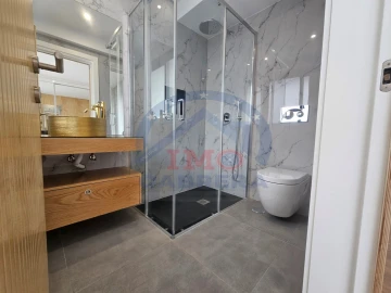 Apartamento T3 para Venda em Caniço