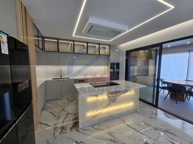 Apartamento T3 para Venda em Caniço Foto 5