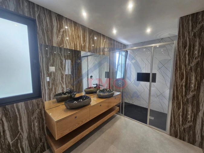 Apartamento T3 para Venda em Caniço Foto 20