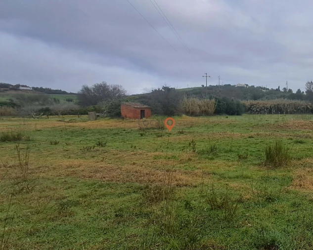 Terreno para Venda em Odiaxere Foto 1