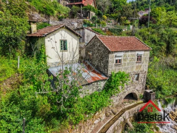 Moradia T2 para Venda em Vouzela e Paços de Vilharigues