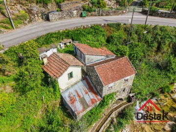 Moradia T2 para Venda em Vouzela e Paços de Vilharigues