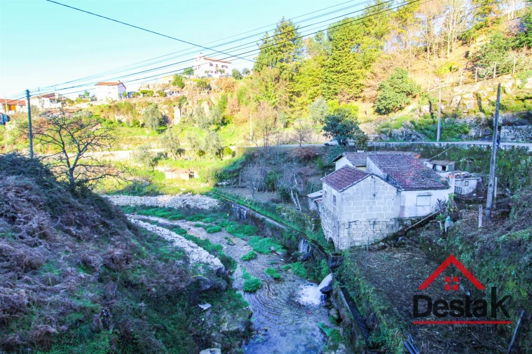 Moradia T2 para Venda em Vouzela e Paços de Vilharigues Foto 6